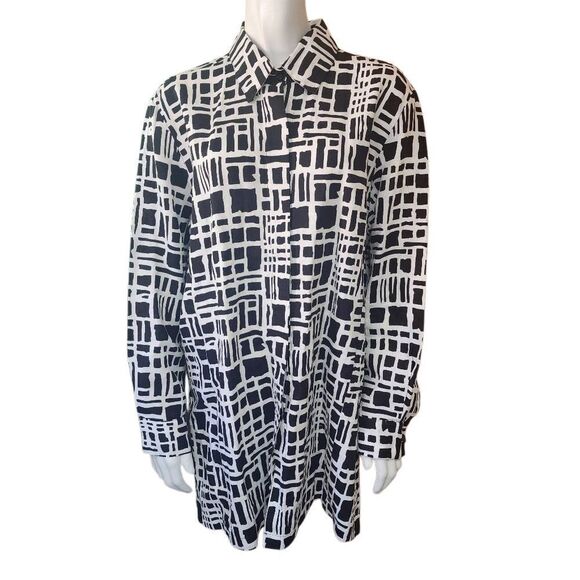 Charlotte Kellogg White & Black Linen Button Down Tunic - Picture 2 of 6